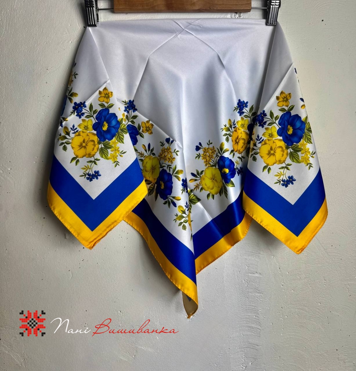 Хустка українська патріотична, шовк штучний